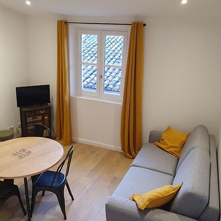 Duplex lumineux dans le centre ville d'Arles Chambre photo